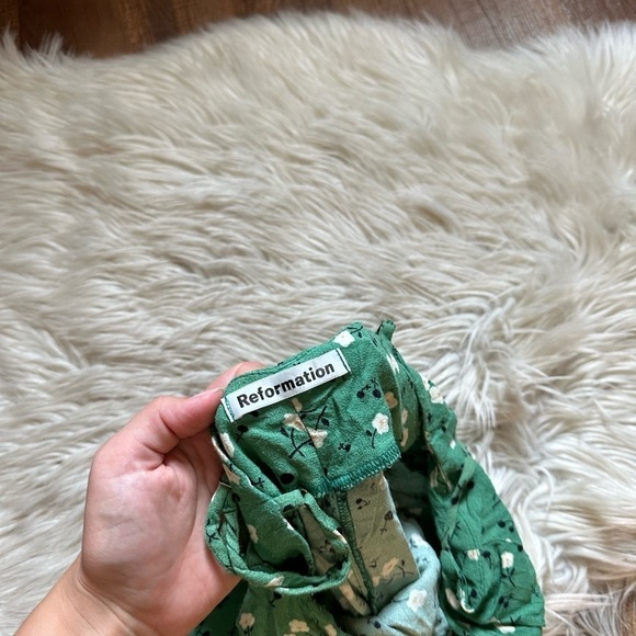 REFORMATION Crimini Dress In Pico Green Floral - Picture 5 of 7